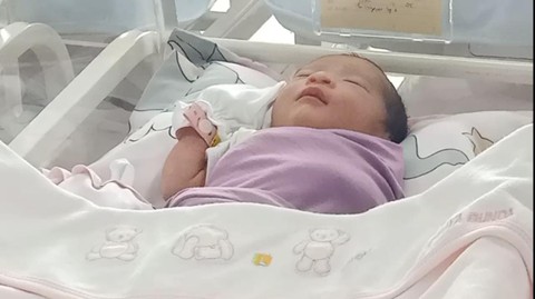 Di Cirebon, Belasan Bayi Lahir Pada Tanggal Cantik 2-2-2022