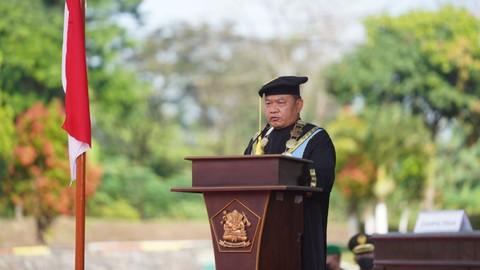 Jenderal Dudung Kunjungi Poltekad di Malang: TNI AD Siap Hadapi Industri 5.0