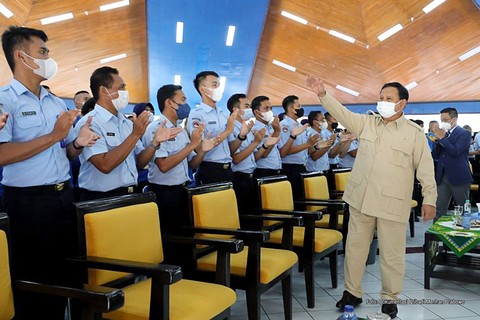 Kunjungi SMA Taruna Nusantara, Menhan Prabowo Sampaikan Harapannya