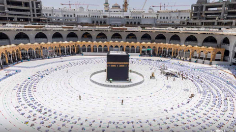 Penjagaan Khatib Masjidil Haram Diperketat Seminggu Setelah Upaya Penyerangan (5)