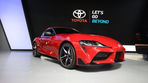 Toyota GR Supra bermesin 3.0L meluncur di GIIAS 2019. Foto: Ghulam Muhammad Nayazri / kumparan