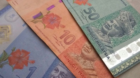 Ilustrasi Uang Ringgit Malaysia Foto:  Wendiyanto Saputro/kumparan