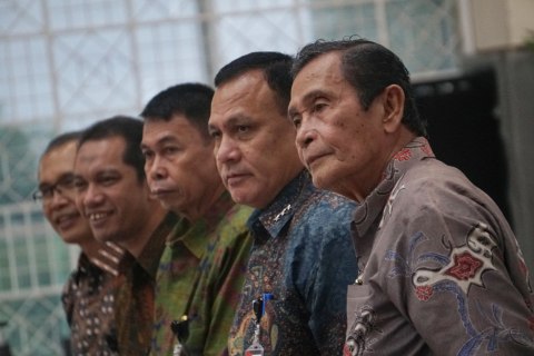 Ketua KPK Firli Bahuri didampingi Komisioner KPK saat penandatangan kontrak kerja pejabat eselon I dan II di Gedung Merah Putih, Jakarta, Kamis (5/3). Foto: Fanny Kusumawardhani/kumparan