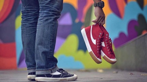 Fenomena Resale Sepatu Compass Harga Mahal Sneaker Lokal Kumparan Com