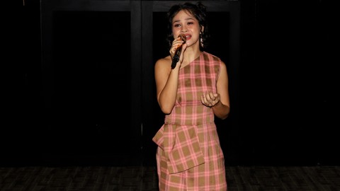 Musisi Andien saat konferensi pers sekaligus pemutaran single film pendek berjudul "Selamat Jalan Kekasihku" di Jakarta, Jumat, (28/5). Foto: Ronny