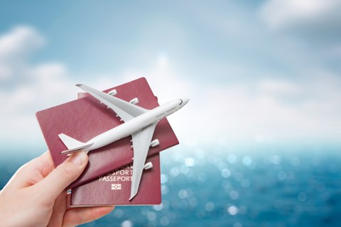 Ilustrasi Paspor. Foto: Shutterstock