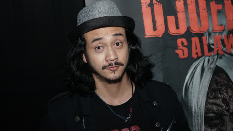 Artis Dimaz Andrean saat hadir di rilis poster film Djoerig Salawe di Plaza Senayan, Jakarta, Rabu, (12/2/2020). Foto: Ronny
