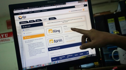 Jokowi Rombak Tarif Pajak Karyawan, Ini Rinciannya