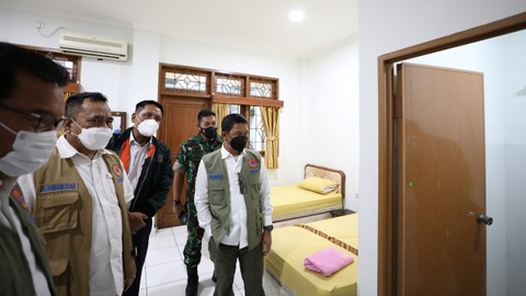 Kepala BNPB Pastikan Rusun untuk Karantina Pekerja Migran Siap Digunakan (1)