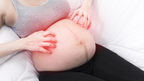 Kulit ibu hamil gatal kemerahan. Foto: Shutterstock