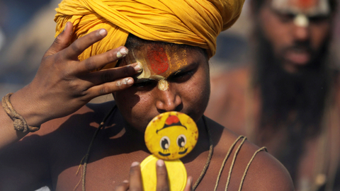 Tradisi Minum Darah Haid, Cara Suku Baul di India Membuat Jiwa Bahagia (1)