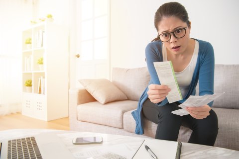 Ilustrasi pengeluaran tak disangka. Foto: Shutterstock