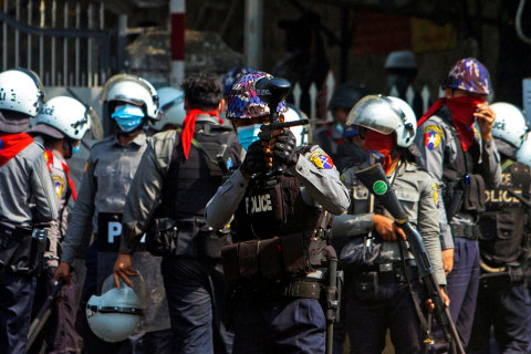 Indonesia Desak Aparat Myanmar Hentikan Kekerasan ke Pendemo Antikudeta (2)