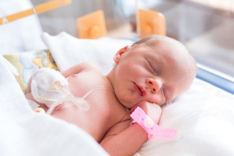Bayi Lahir Cukup Bulan tapi Berat Badan Rendah, Kondisi Apa yang Terjadi? Foto: Shutterstock