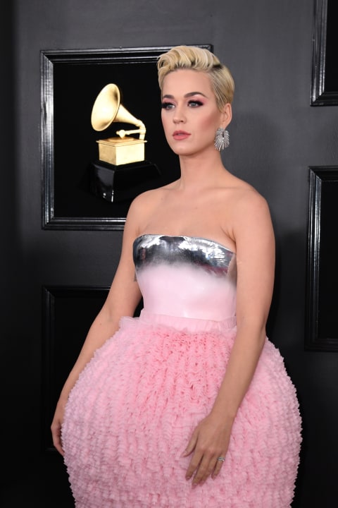 Melihat Penampilan Manis Katy Perry Dengan Berbagai Dress Motif Bunga Kumparan Com Melihat Penampilan Manis Katy Perry Dengan Berbagai Dress Motif Bunga Kumparan Com