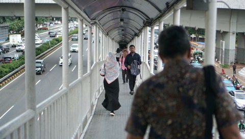 Ilustrasi Jembatan Penyeberangan Orang (JPO). Foto: Nugroho Sejati/kumparan