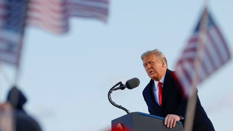 Donald Trump Dilarang Akses Facebook Selama 2 Tahun (3)