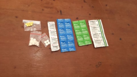 Tramadol dan obat-obat kategori G lainnya Foto: Maulana Ramadhan/kumparan