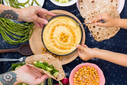 Ilustrasi makanan khas Timur Tengah. Foto: dok.shutterstock