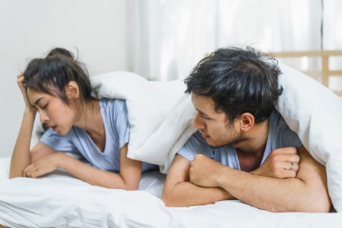 Ilustrasi pasangan jarang berhubungan seks karena konflik. Foto: Shutterstock