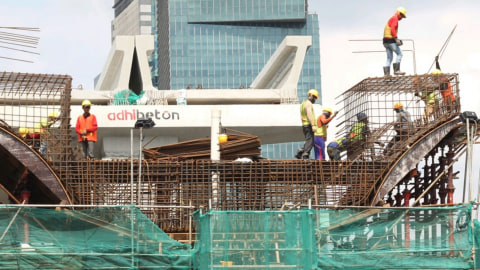 Ilustrasi pekerja Kontruksi LRT Jabodebek. Foto: Helmi Afandi Abdullah/kumparan