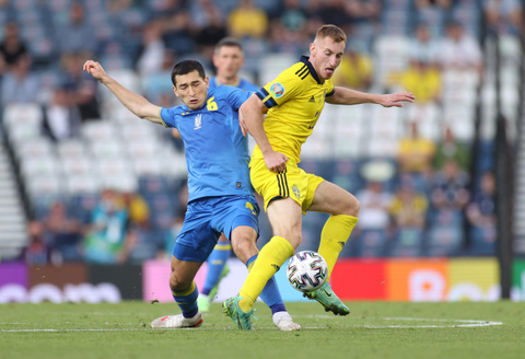 Hasil Euro 2020: Kartu Merah & Gol Menit Akhir Bawa Ukraina Bungkam Swedia (2)