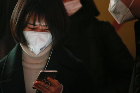 Hal-hal yang Pernah Dilakukan Sasaeng K-pop dari yang Biasa hingga Ekstrem