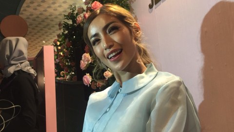 Jessica Iskandar Ajak Richard Kyle Bisnis Bareng Kumparan Com