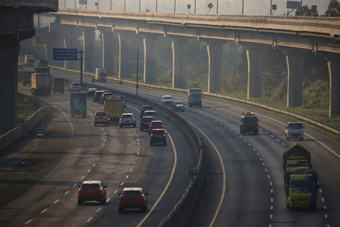 Ilustrasi Tol Jakarta-Cikampek. Foto: Aditia Noviansyah/kumparan