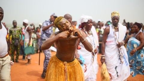 Kerasukan Roh, Cara Kaum Voodoo di Haiti Berkomunikasi dengan Makhluk Halus (2)