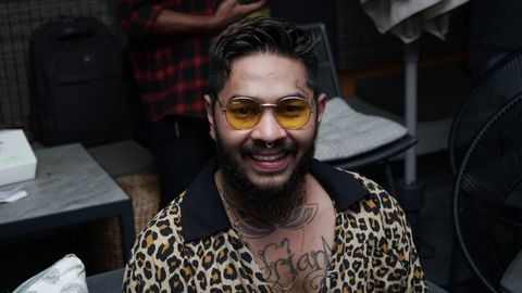  Onadio Leonardo saat hadir di konferensi pers film #berhentidikamu di kawasan Warung Buncit, Jakarta, Kamis, (30/1).  Foto: Ronny