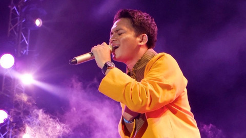 Penampilan Calvin Jeremy di ajang Prambanan Jazz Festival 2019. Foto: Hazliansyah/kumparan