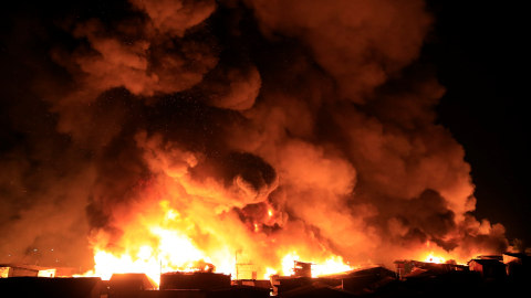 Ilustrasi kebakaran Foto: Romeo Ranoco/Reuters