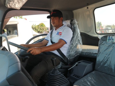 Edukasi sopir truk dalam program 'Jasa Marga Tertib Lalu Lintas 2019'. Foto: Ghulam Muhammad Nayazri