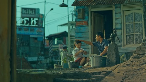 Cuplikan film Miracle in Cell No. 7.   Foto: Dok. Falcon Pictures