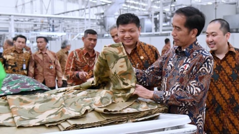 Jokowi di PT Sritex Foto: Dok. Biro Pers, Media, dan Informasi Sekretariat Presiden