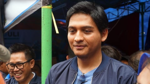 Lucky Hakim di lokasi kebakaran Krukut. Foto: Garin Gustavian Irawan/kumparan