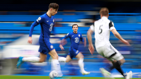 Pertandingan Chelsea vs Fulham di Stamford Bridge, London, Inggris, Sabtu (1/5). Foto: Pool via REUTERS