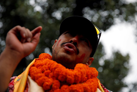 Nirmal Purja, pendaki asal Nepal yang berhasil mendaki 14 puncak gunung tertinggi dunia. Foto: REUTERS/Navesh Chitrakar