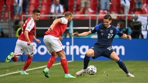 UEFA Pastikan Laga Denmark vs Finlandia Berlanjut 