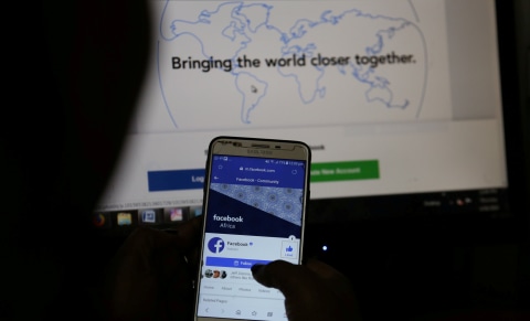 Marak Akun Facebook Di Tag Link Video Porno Berbahaya Ini Cara Cegahnya Kumparan Com