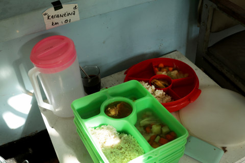 Menu makanan warga binaan. Foto: Fanny Kusumawardhani/kumparan