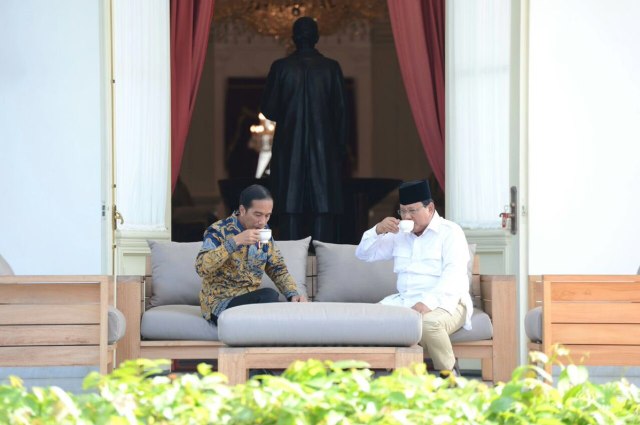 Pertemuan Jokowi dan Prabowo di Istana Presiden. (Foto: Instagram/@jokowi)