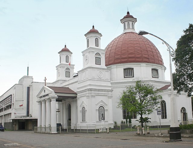 Gereja Blenduk, Semarang (Foto: Wikimedia)