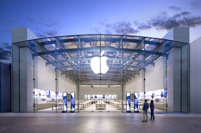 Ilustrasi Apple Store yang berlokasi di 3rd Street Promenade, Santa Monica, California, Amerika Serikat. (Foto: Apple)