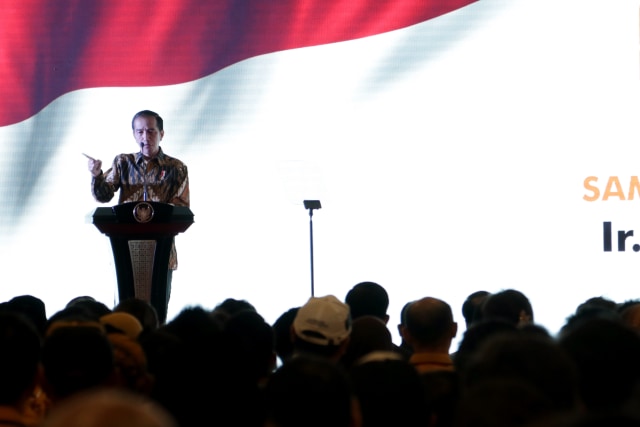 Presiden Jokowi memberi sambutan dalam acara Musyawarah Nasional Luar Biasa Partai Hanura (Foto: Fanny Kusumawardhani)