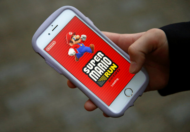 Tampilan game Super Mario Run di ponsel (Foto: Reuters)