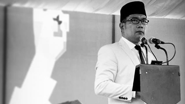 Ridwan Kamil berpenampilan seperti Bung Karno. (Foto: Instagram @ridwankamil)