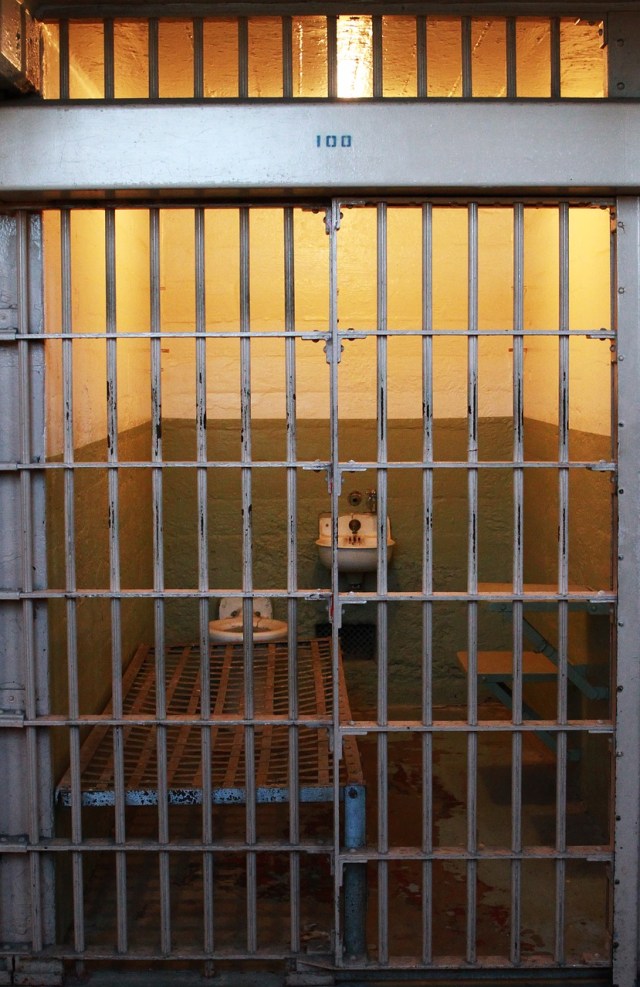 Ilustrasi kamar penjara. (Foto: Pixabay)