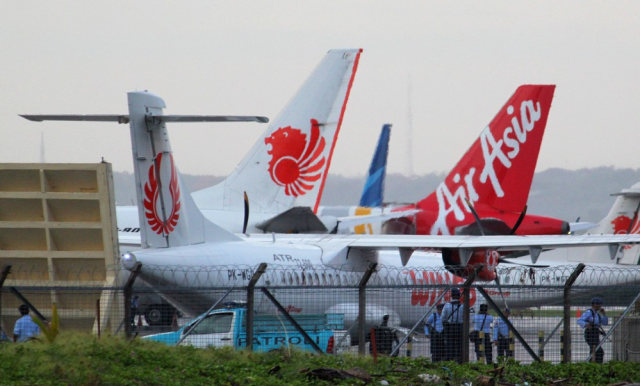 Wings Air di parkiran Bandara Ngurah Rai Foto: Zul Edoardo/REUTERS